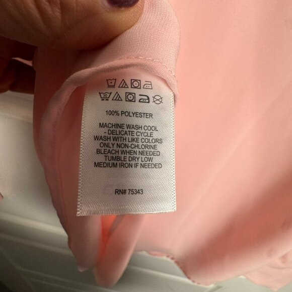 Rachel Zoe Women’s Blouse Size Medium shell Pink Button Front Long Sleeve Shirt - Picture 5 of 7